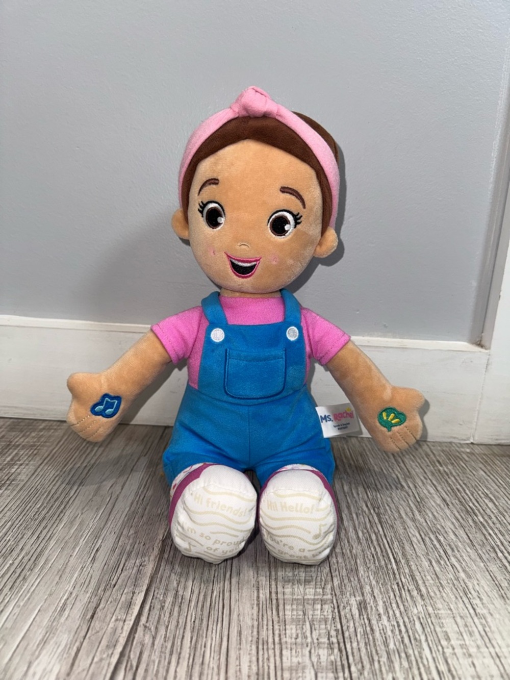Ms. Rachel Speak & Sing Doll